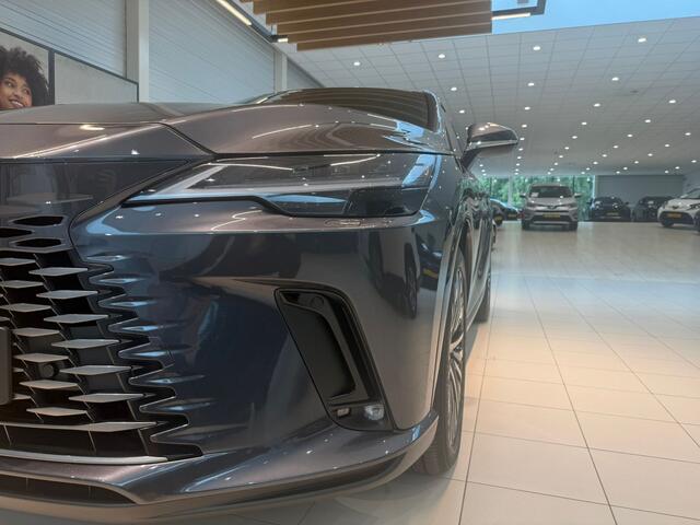 Lexus RX 450h+ Plug-in Hybrid Luxury Line