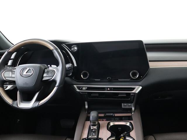 Lexus RX 450h+ Plug-in Hybrid President Line | Mark Levinson | 360 Camera | Panoramadak | Blind Spot Monitor | Memory Seat | Stoel+stuurverwarming | Stoelventilatie | Trekhaak afneembaar |