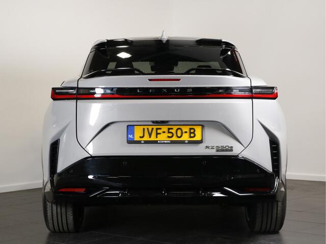 Lexus RZ 550e DIRECT 4 F SPORT 77 kWh
