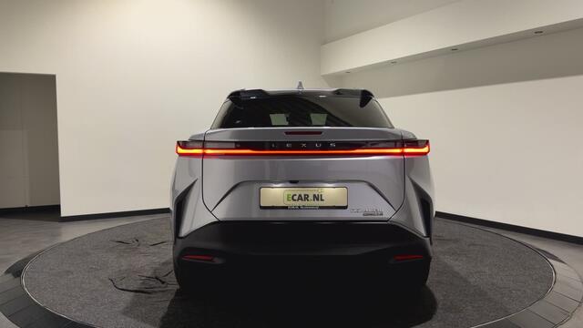 Lexus RZ 450e Executive Line 71 kWh | Leder interieur | LMV 20" | Keyless | Soh (batterijcheck) Waarde 97,9 %