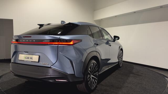 Lexus RZ 450e Executive Line 71 kWh | Leder interieur | Stoelen gekoeld & verwarmd | LMV 20" | Soh (batterijcheck) Waarde 98,1 %