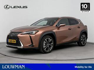 lexus-ux-300h-luxury-line