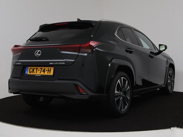 Lexus Ux 250h AWD Executive Line | President Pack |