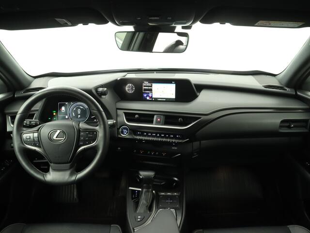 Lexus Ux 250h AWD Executive Limited | Mark Levison | Voorstoelen verwarmd | Stuurwiel verwarmd |