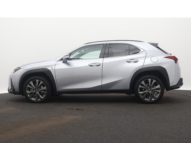 Lexus Ux 250h F-Sport Design Limited | Leder Interieur | Stoelverwarming | Apple Carplay -/ Android Auto |