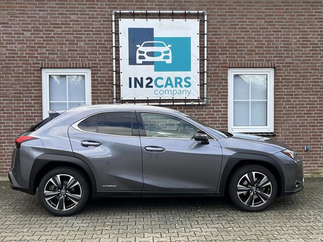 Lexus Ux 250h Business Line *Trekhaak*Stoelverwarming*