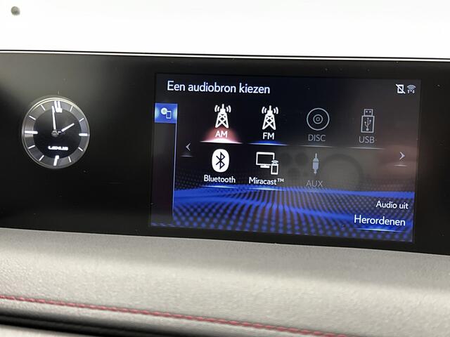 Lexus Ux 250h F Sport Line Limited | Dodehoekdetector | Lederen bekleding | Elektrisch bedienbare achterklep |