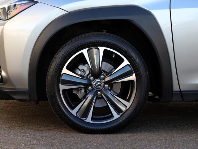 Lexus Ux 250h Executive Line | President Pack | Schuifdak | Trekhaak