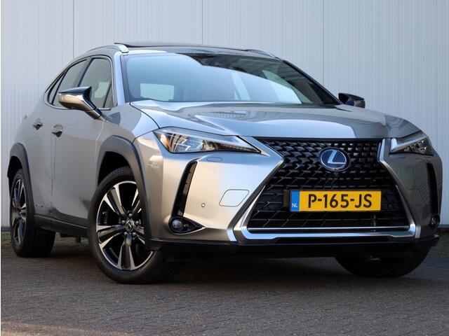 Lexus Ux 250h Executive Line | President Pack | Schuifdak | Trekhaak
