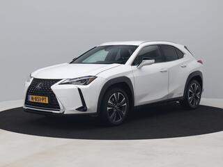 lexus-ux-250h-business-line--camer