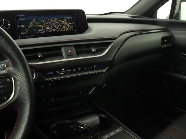 Lexus Ux 250H F-Sport Premium | Apple CarPlay / Android Auto (Navigatie) |