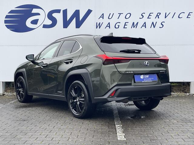 Lexus Ux 250h Style+ Edition | Camera | Carplay | LED | 18 inch