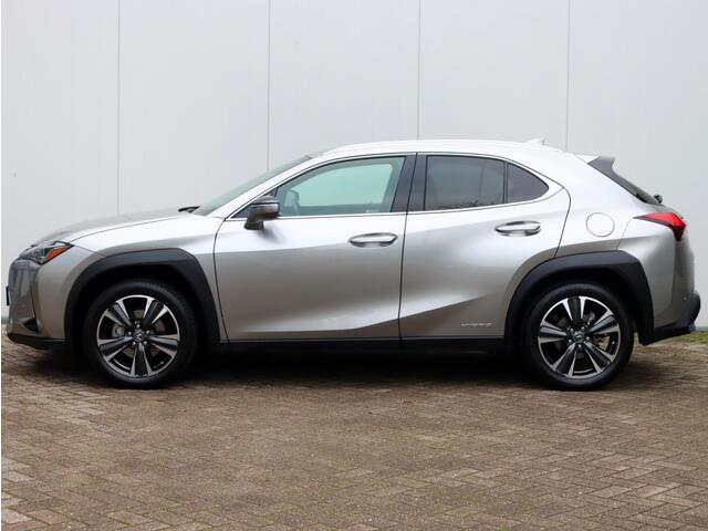 Lexus Ux 250h Preference Line | Stoelverwarming | Parkeersensoren | Trekh