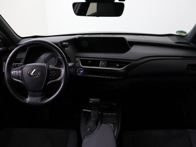 Lexus Ux 250h Business Line Pro Limited | Stuur & Stoelverwarming | Blindspot Monitor | Privacy Glass |