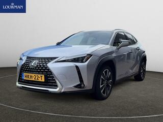 lexus-ux-300h-urban-line