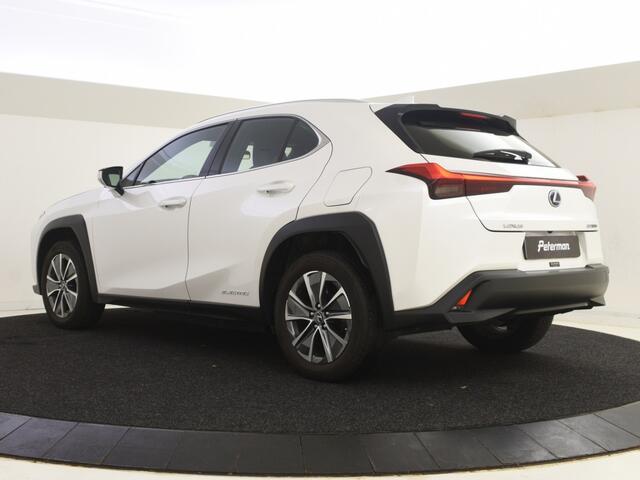 Lexus Ux 300e Business 54 kWh | Electrische stoelbediening