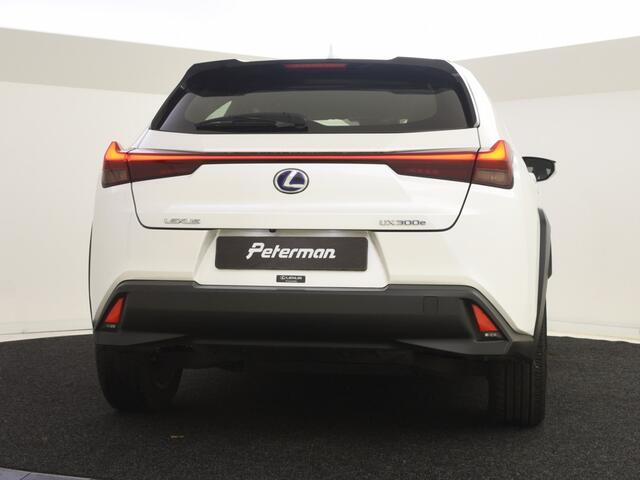 Lexus Ux 300e Business 54 kWh | Electrische stoelbediening