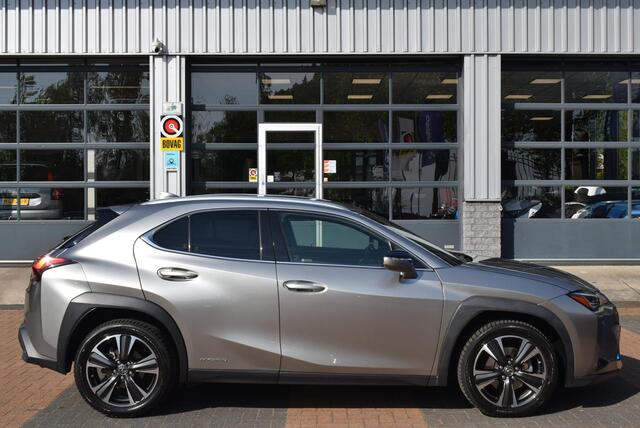 Lexus Ux 250h Business Line Pro Navi Leder Airco Camera Km 75.500. !!