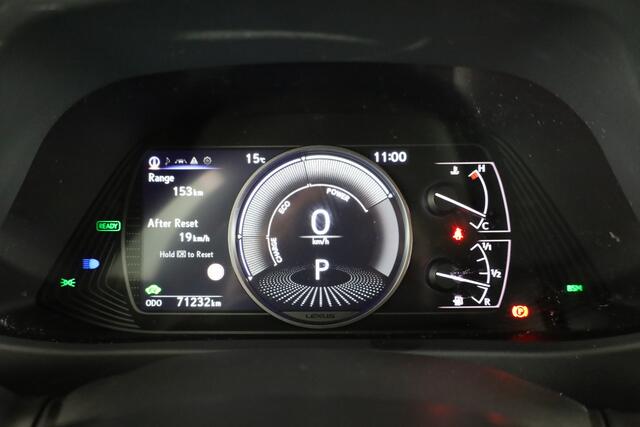 Lexus Ux 250h Preference Line *RIJKLAAR* | Parkeersensoren | NL-Auto | Dodehoek Ass. |