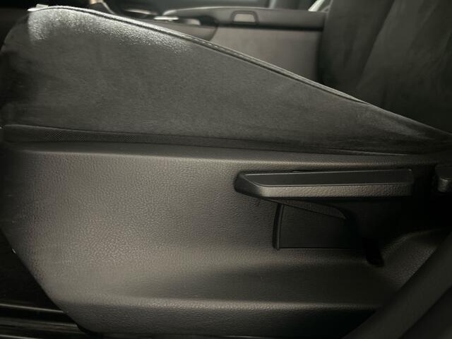 Lexus Ux 250h Business Line | Adaptieve cruise control | Achteruitrijcamera | Hybrid!