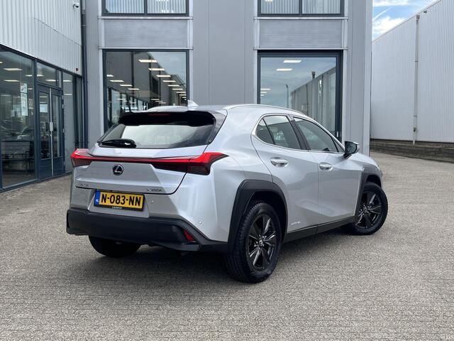 Lexus Ux 250h Luxury Line | 2e Eig./Voll.Historie/Leder/Navi/Adapt.Cruise/Clima/Apple CarPlay-Android Auto