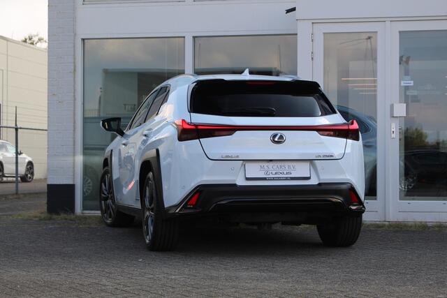Lexus Ux 250h Hybride F-Sport Premium I Mark Lev. I Head up I 360-camera I Applecarplay