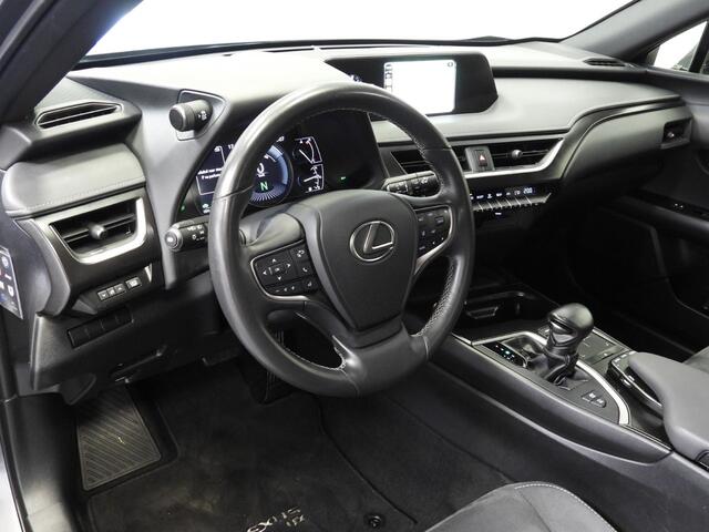 Lexus Ux 250h Preference Line NAVI-APP/CAMERA/CLIMA/LED/18"LMV!