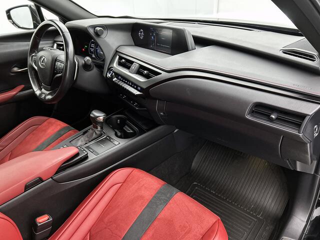 Lexus Ux 250h F Sport Line | Head-up Display | Stoelverwarming | Half Leder/Alcantara |