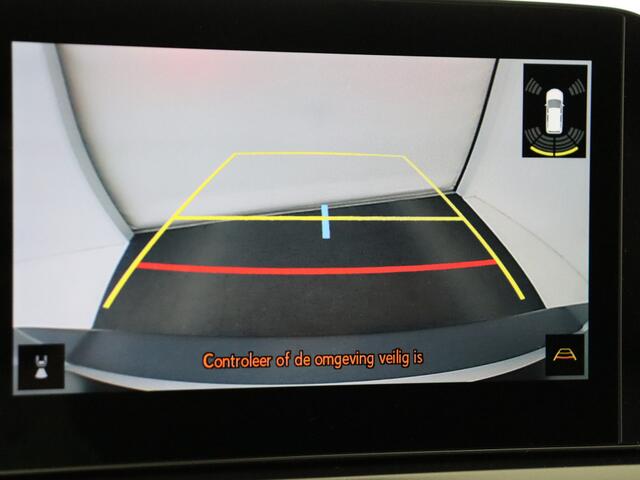 Lexus Ux 250h Business Line | Apple Carplay & Android Auto | Parkeersensoren | 18" LM Velgen |