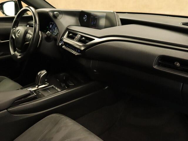 Lexus Ux 300e Business 54 kWh - ORIGINEEL NEDERLANDSE AUTO - CLIMATE CONTROL - ACHTERUITRIJCAMERA - 17 INCH LICHT METALEN VELGEN - ALCANTARA BEKLEDING - ELEKTRISCH VERSTELBARE VOORSTOELEN - ADAPTIEVE CRUISE CONTROL