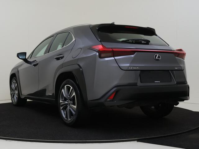 Lexus Ux 250h Business Line | Camera | Navigatie | Clima | Keyless Entry | Rijklaar prijs!