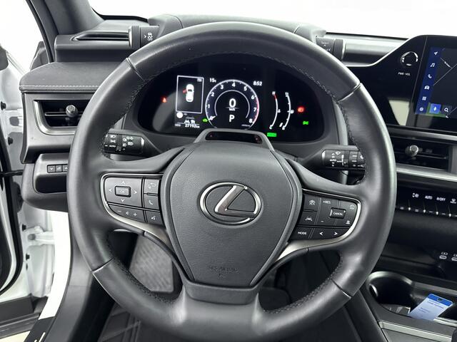 Lexus Ux 300h Urban Line | Parkeersensoren | Adaptive Cruise | Carplay |