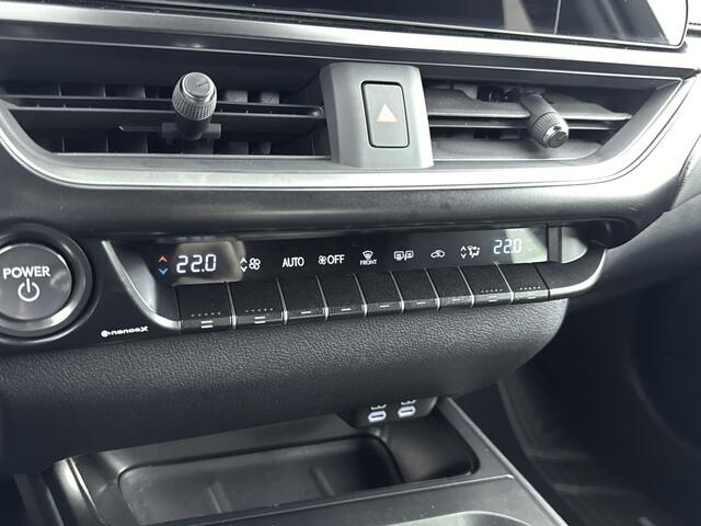 Lexus Ux 300h Urban Line | Parkeersensoren | Adaptive Cruise | Carplay |