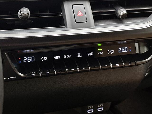 Lexus Ux 250h Business Line | Lederen bekleding | Stoelverwarming | Stuur verwarming |