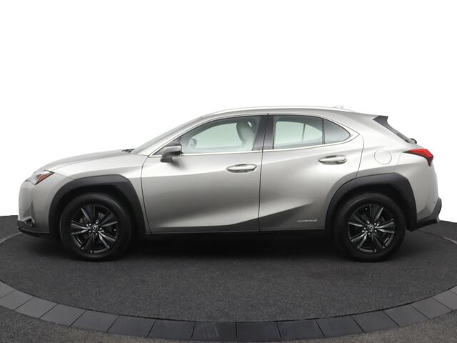 Lexus Ux 250h Luxury Line | Lederen bekleding | Stoelverwarming | Keyless Entry
