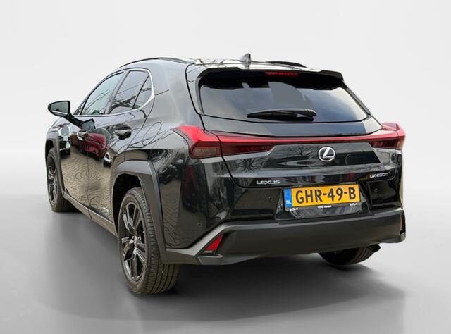 Lexus Ux 250h Preference Line I Hybrid I Camera I Leder I Cruise Control