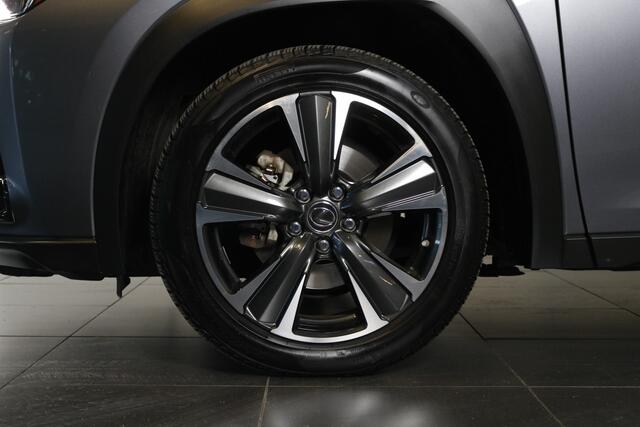 Lexus Ux 250h Executive Line | Mark Levinson | LED koplampen |