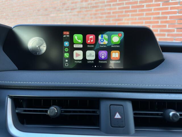 Lexus Ux 250h Premium Alcantara Climate Control Nieuwe Banden