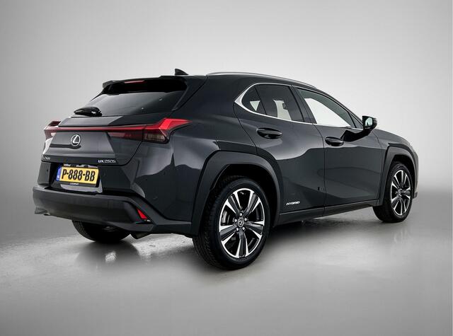 Lexus Ux 250h Preference Line | NL auto | Dealeronderhouden | Lederen interieur |