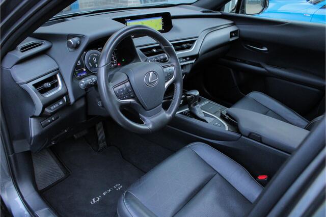 Lexus Ux 250h Executive Line |nieuw onderhoud|President Pack|pano|leder|dealer onderhouden|360 camera|