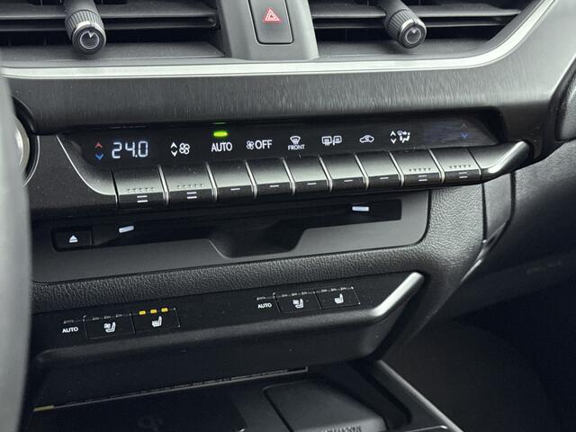 Lexus Ux 250h Executive Line | Stoelgeheugen | 360' Camera | Carplay |