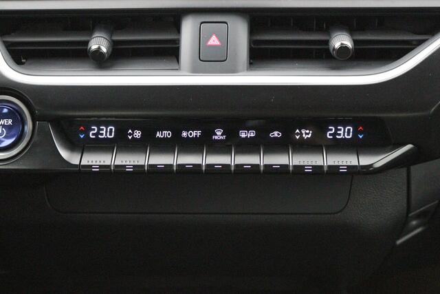 Lexus Ux 300e Business 54 kWh | Apple Carplay & Android Auto | Achteruitrijcamera |