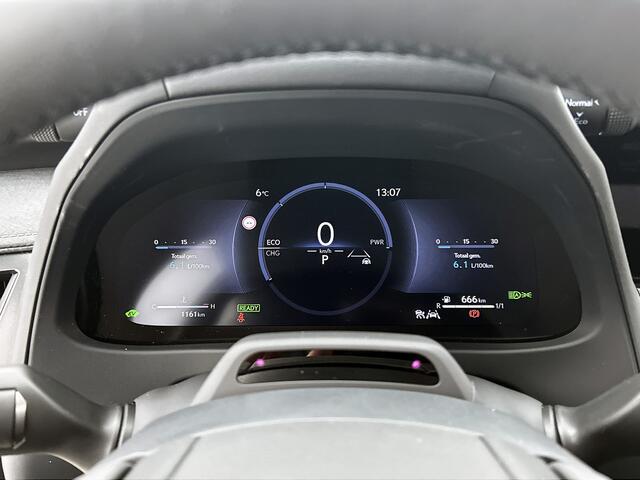 Lexus Ux 300h 35th Edition | Elektrische Achterklep | Stoelverwarming | Premium Navigatie Systeem 12,3" |