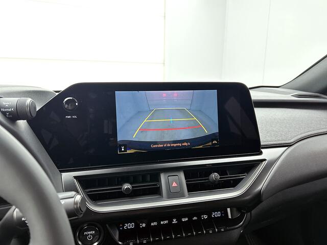 Lexus Ux 300h 35th Edition | Elektrische Achterklep | Stoelverwarming | Premium Navigatie Systeem 12,3" |