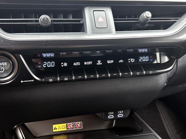 Lexus Ux 300h 35th Edition | Elektrische Achterklep | Stoelverwarming | Premium Navigatie Systeem 12,3" |