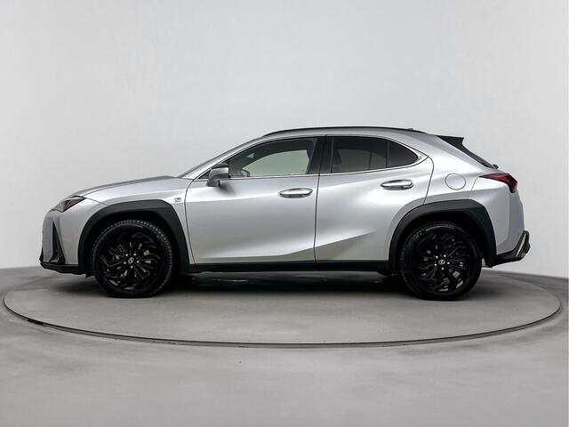 Lexus Ux 250h F Sport Design | Carplay | Stoelverwarming | Adaptive Cruise |
