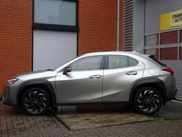 Lexus Ux 250h *Dakje/Mark L./HUD/Stoelkoeling/LED/VOL!*