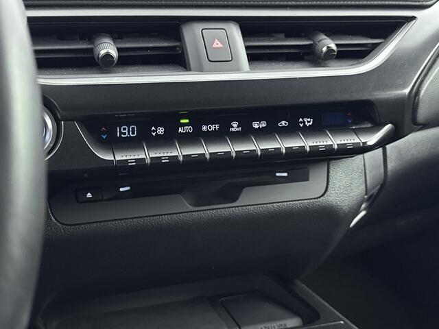 Lexus Ux 250h Business Line | BTW-Auto | Carplay | Blind-Spot |