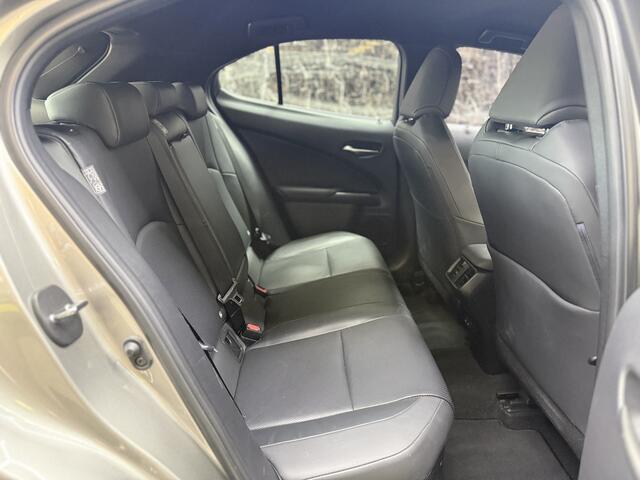 Lexus Ux 250h Luxury Line