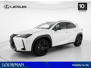 lexus-ux-250h-luxury-line--carplay